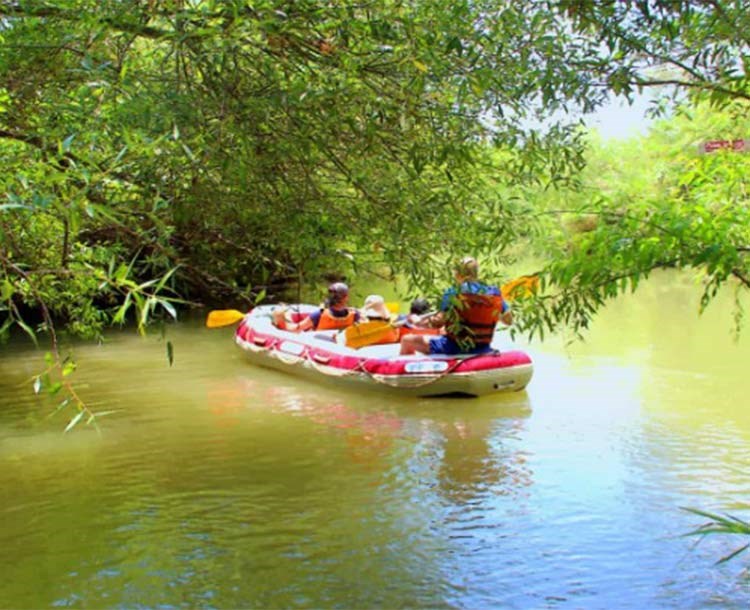 Abu Kayak